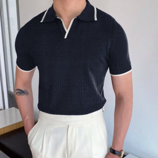 Přiléhavé V-krční polo
